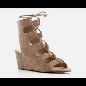 NIB Dolce Vita Louise Kidsuede Lace Up Wedge Sandals